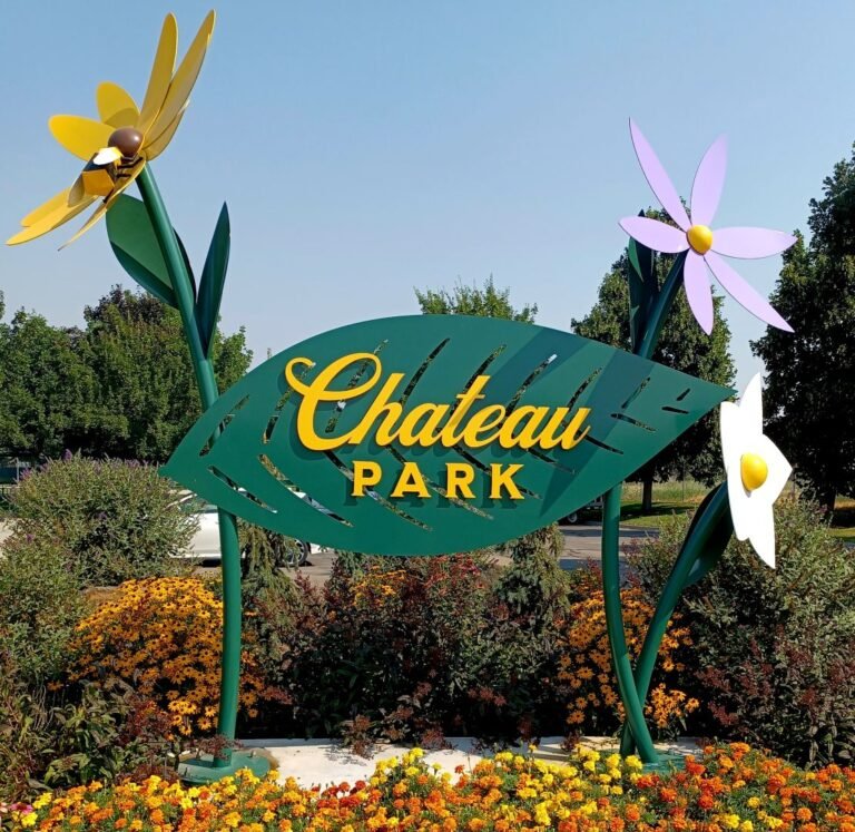 Chateau Park Sign 768x747