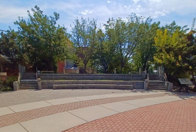 City Hall Plaza 11 768x517