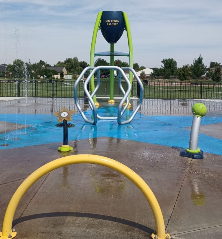 Pavilion Park Splash Pad Hero 768x825