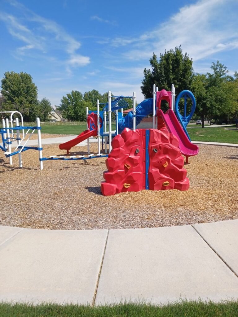 Renaissance Park 9 768x1024