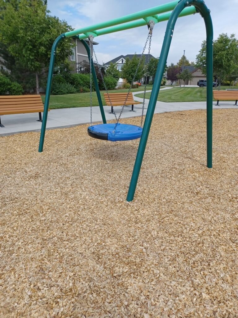 Reta Huskey Park 4 768x1024