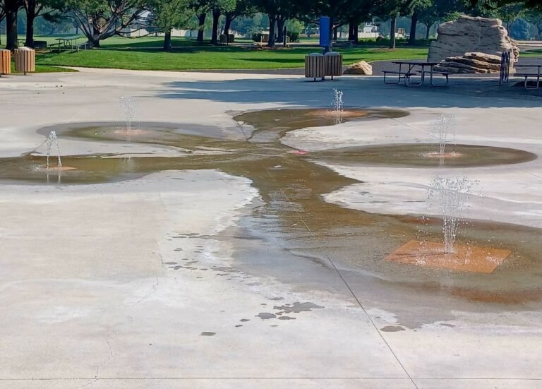 Settlers Park Splash Pad 4 768x551