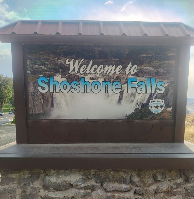 Shoshone Falls Sign 768x791