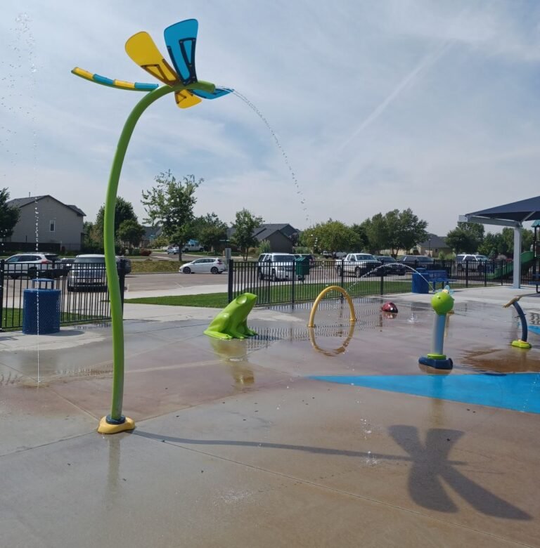 Splash Pad Pavilion Park 768x780
